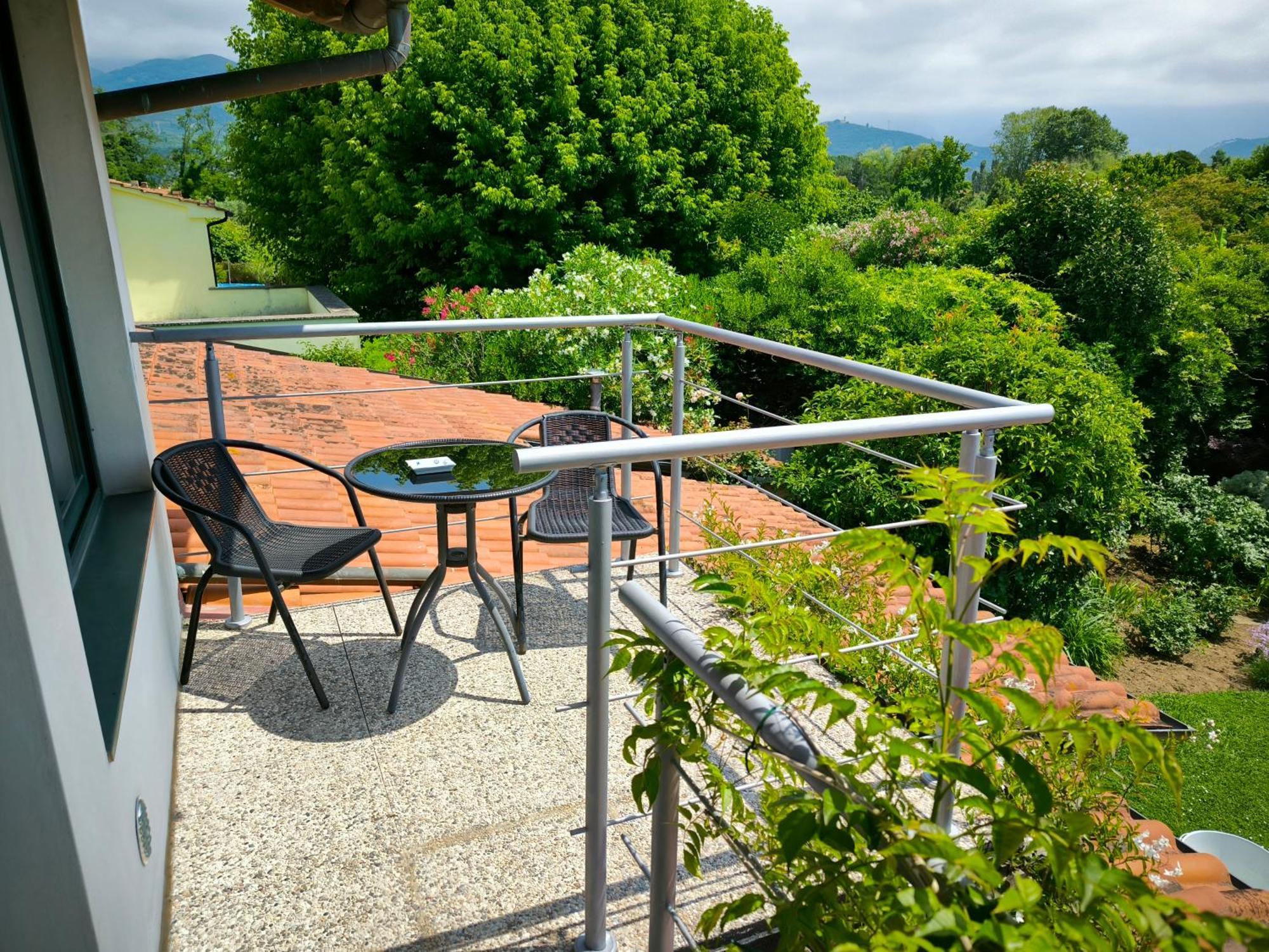 Versilia - Pietrasanta - Le Colmate Guesthouse Tonfano Zewnętrze zdjęcie